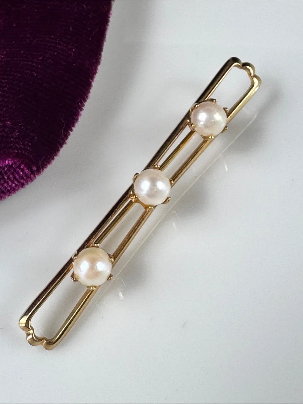 Gold Fresh Water Pearl Bar Brooch - Vintage